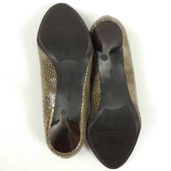 Bandolino Metallic Snake Print Heels - Picture 3 of 4